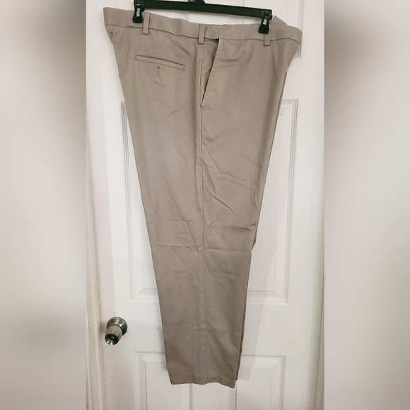 Dockers Mens Pants Beige Size 44x30 Signature Khaki Classic Fit Pre-owned - Picture 6 of 10